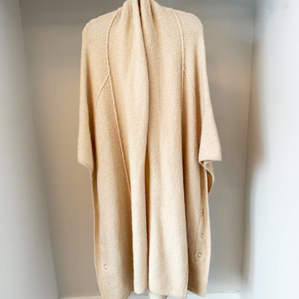 COLORBLOCK brand sweater/poncho, snap side detail, Cream, size M/L